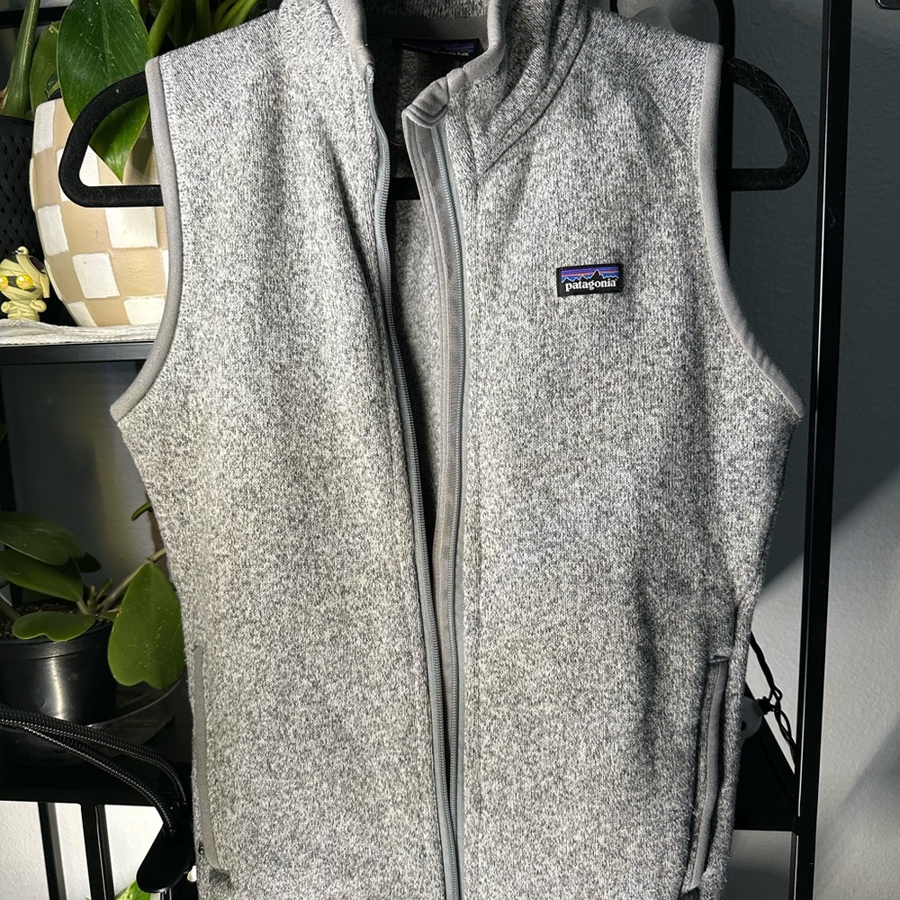Patagonia Heather Gray Knit Vest